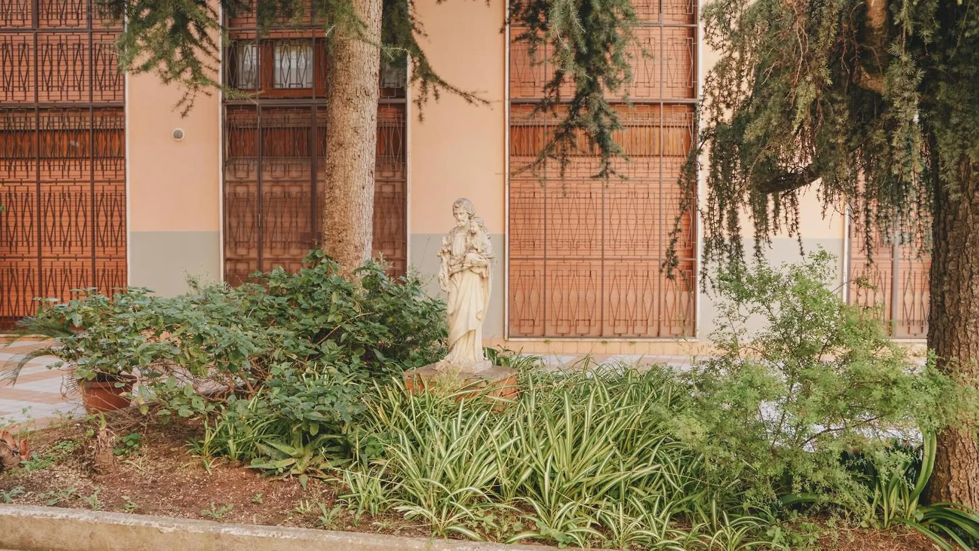 Il Cantico Home Naples 0*,  Italy