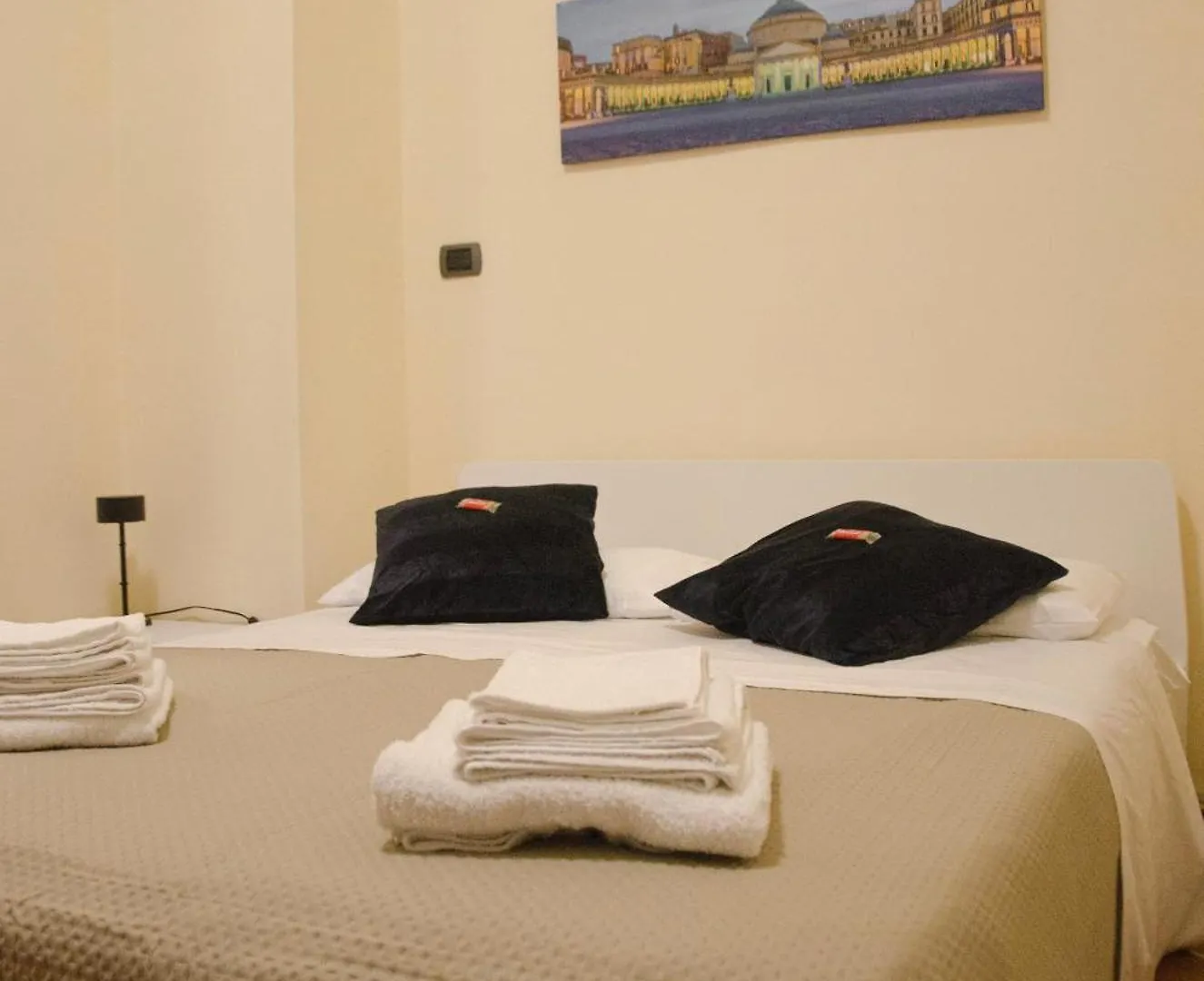 Il Cantico Home Naples Italy